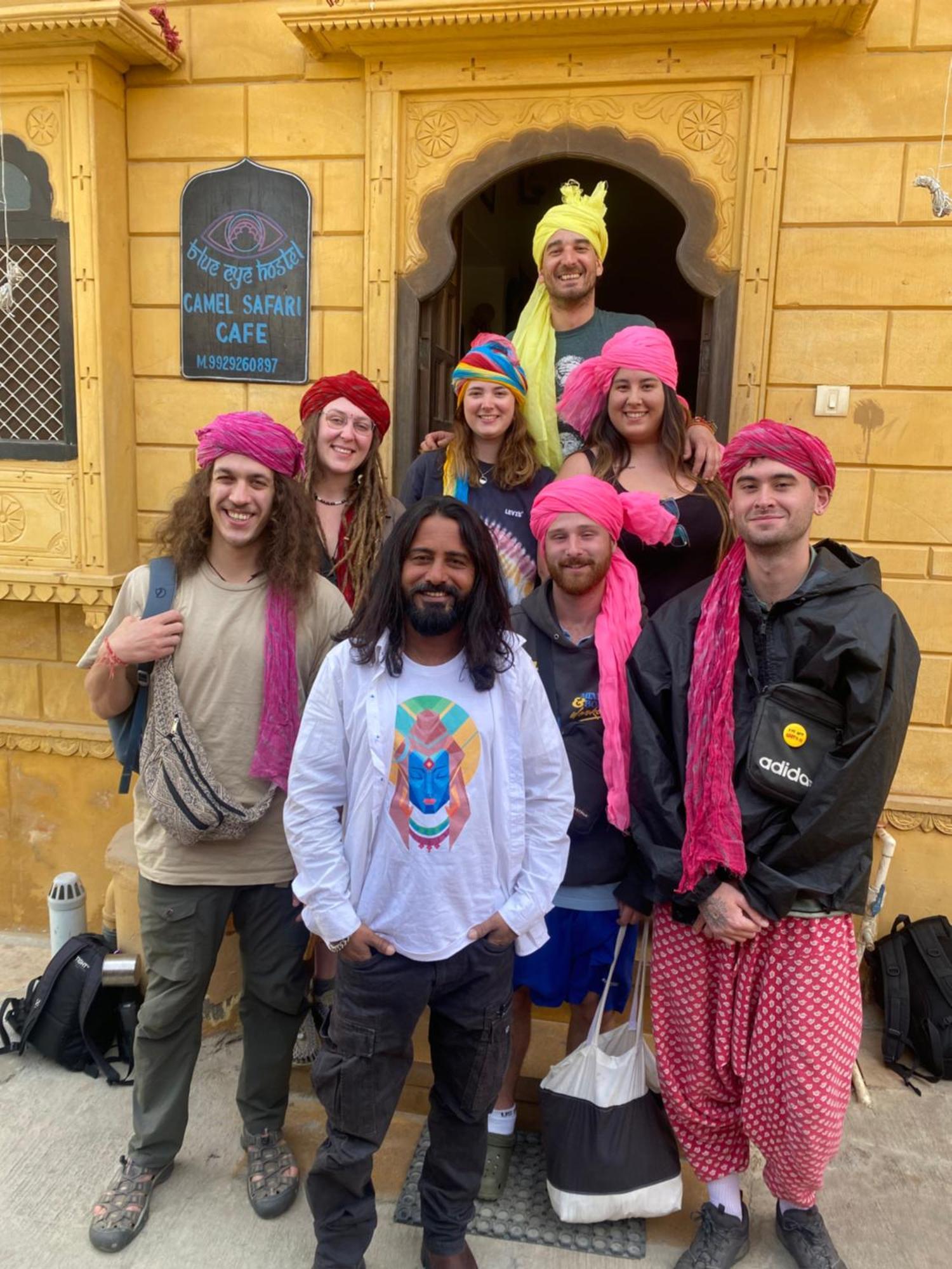 Blue Eye Hostel Jaisalmer Exteriör bild