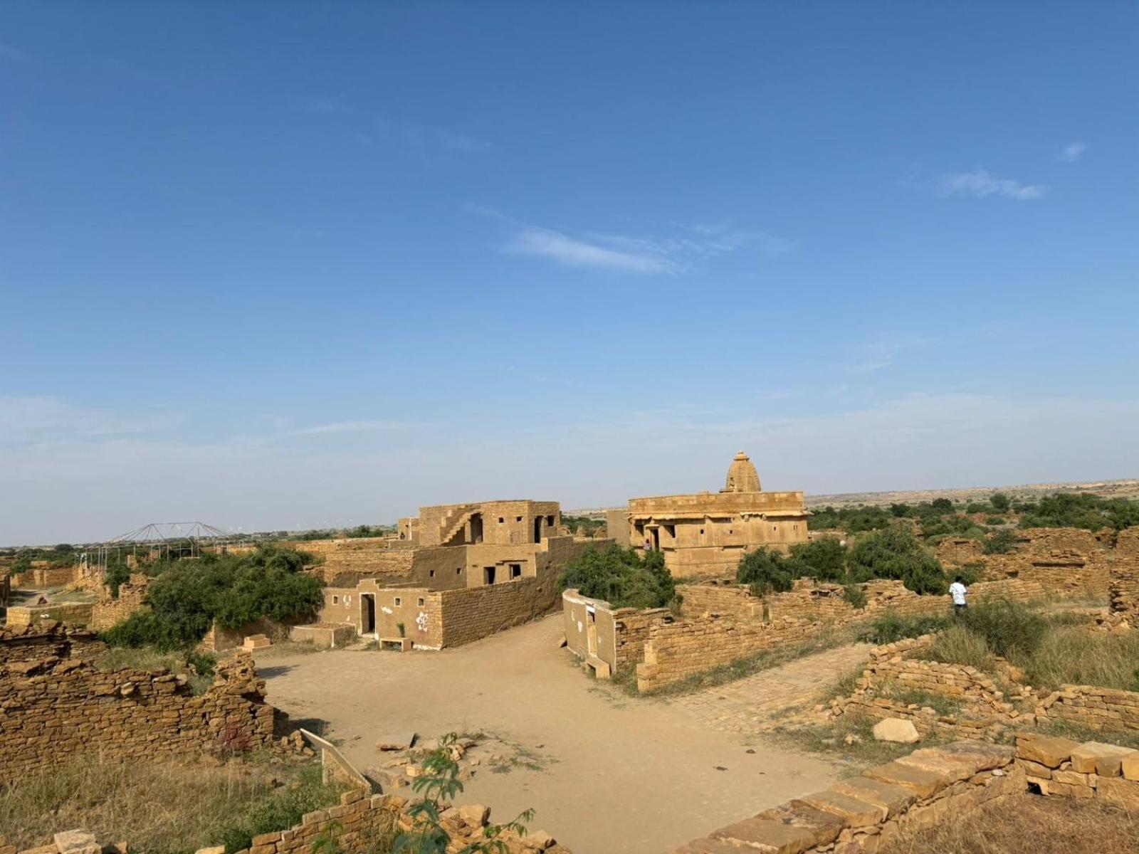 Blue Eye Hostel Jaisalmer Exteriör bild